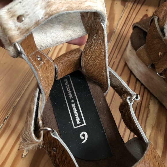 Feminine & Masculine Clemence calf hair sandals - Picture 5 of 8